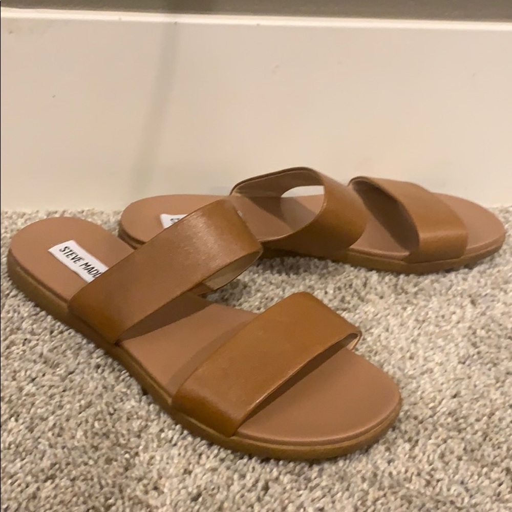 Steve Madden sandal